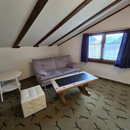 Charming Louisa Roof * Rueras