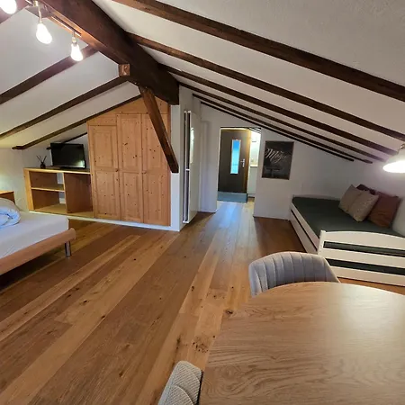 Appartement Charming Louisa Roof - Keine Kueche